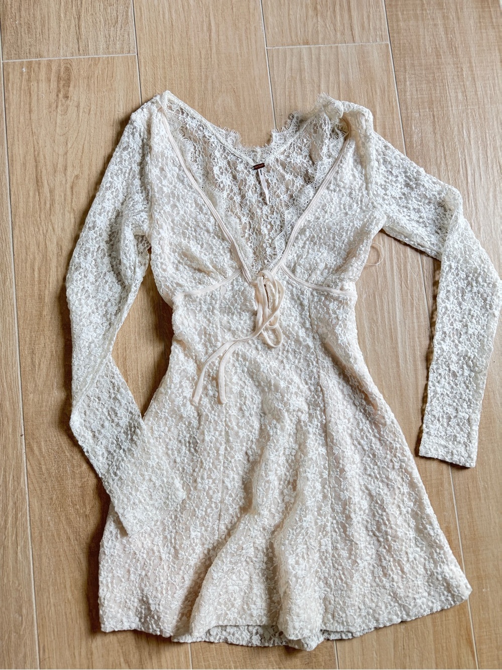 Free People Petra Mini Dress. NWOT - Picture 1 of 7